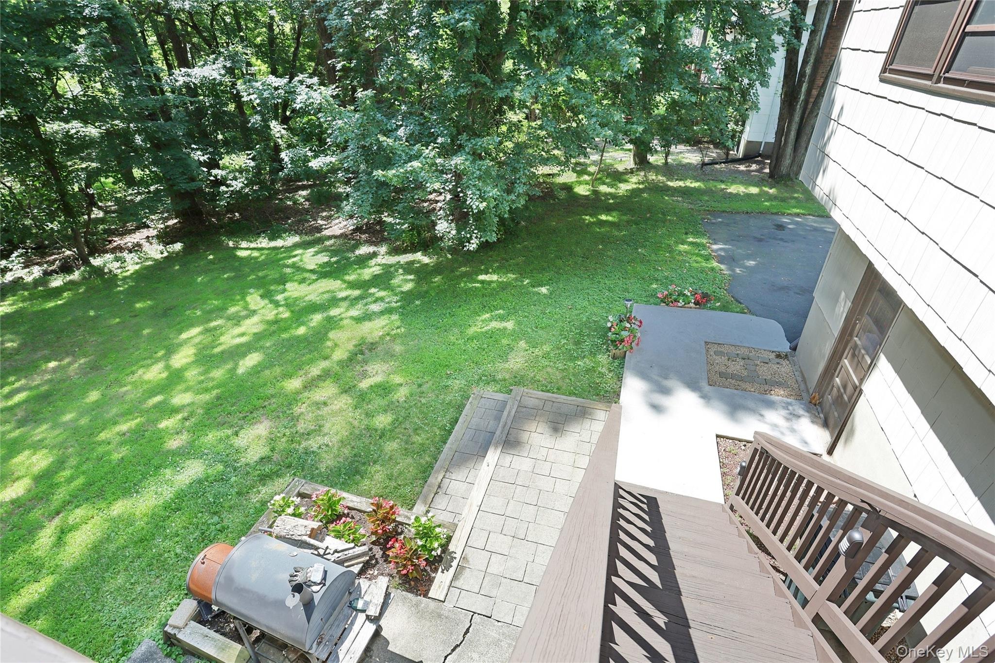 Schweizer Ln, Bardonia, NY 10954 #1