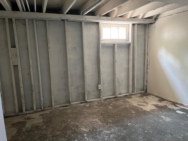 Clinton Ave, Roosevelt, NY 11575 #1