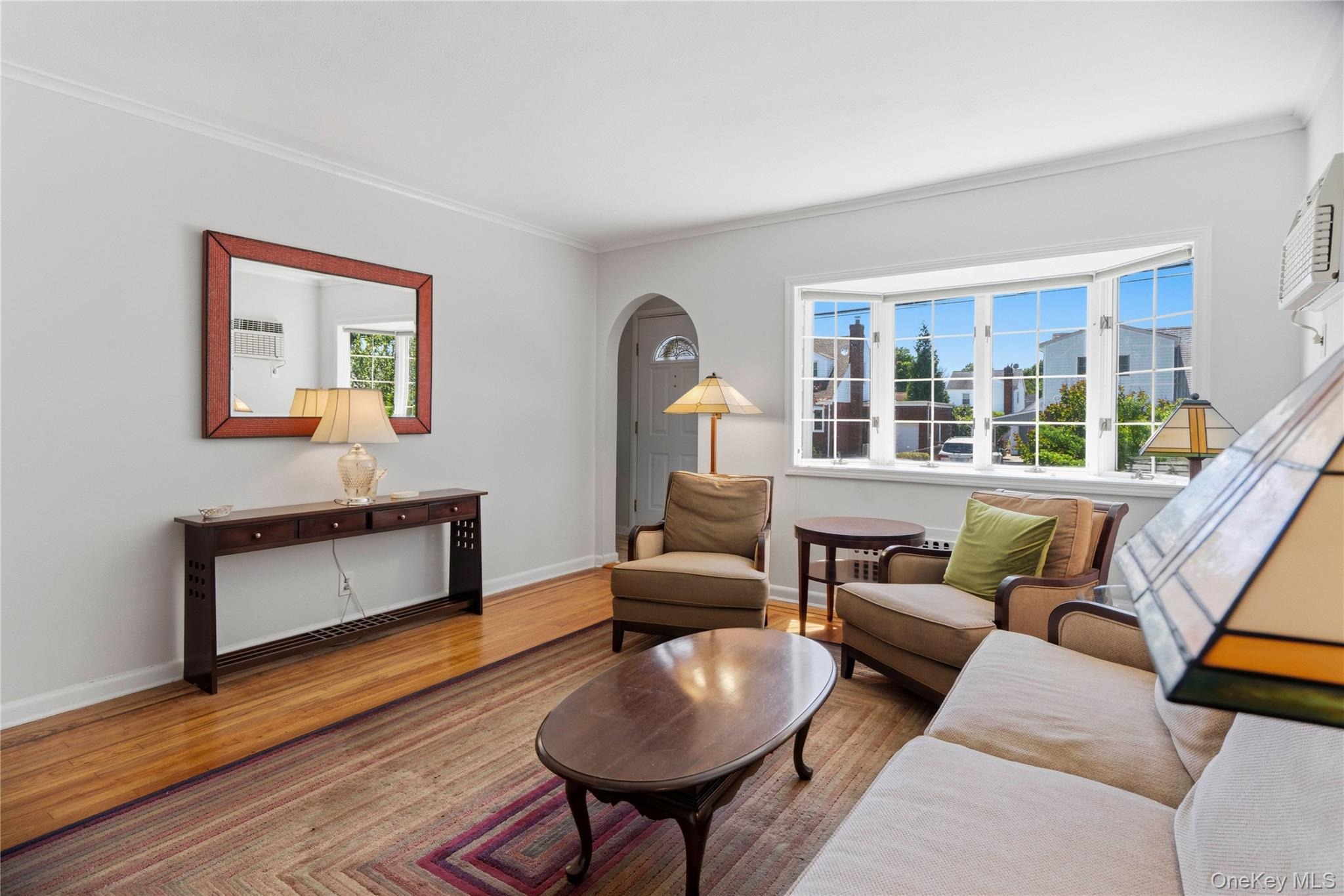 6th St, New Hyde Park, NY 11040