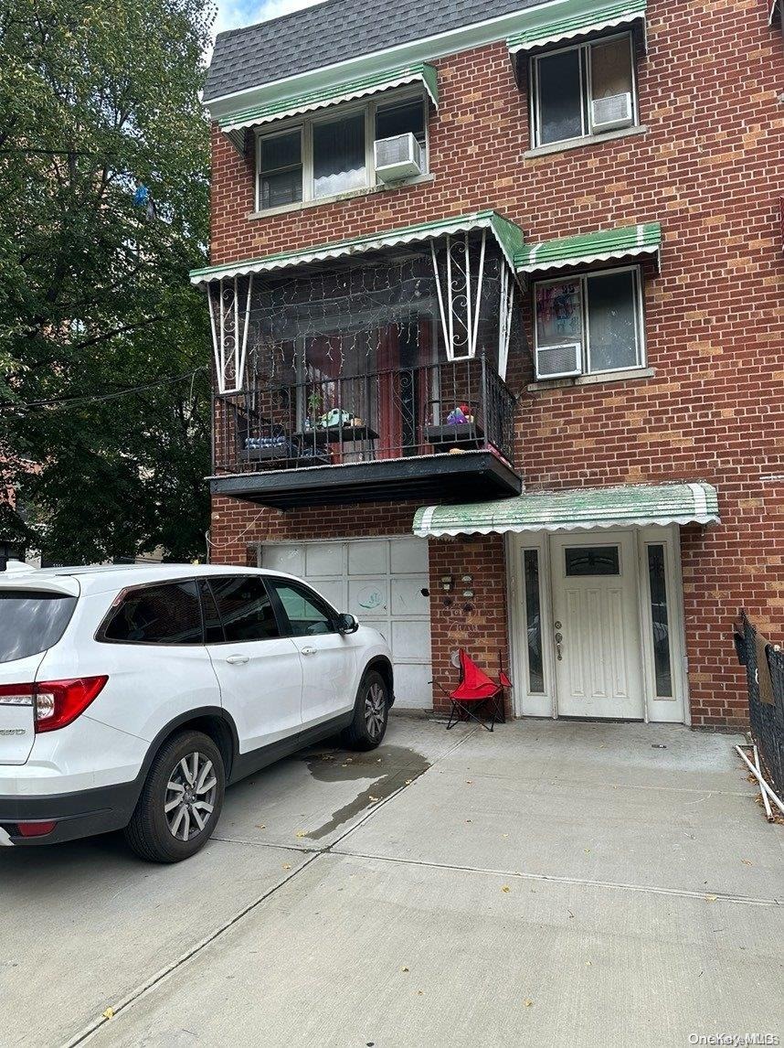 Watson Ave, Bronx, NY 10472 #1