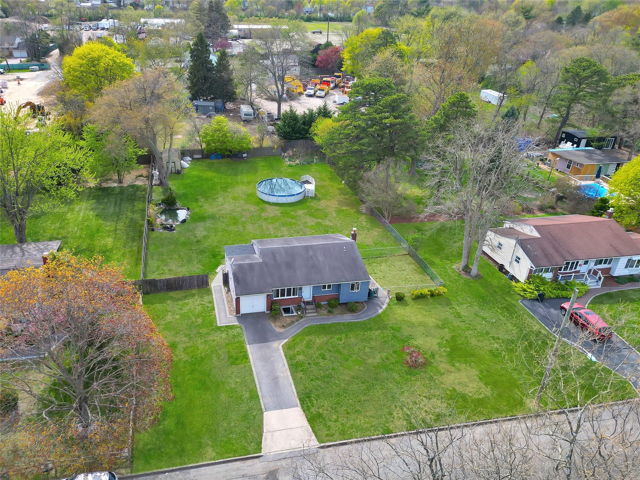 Brightshore Blvd, Bay Shore, NY 11706