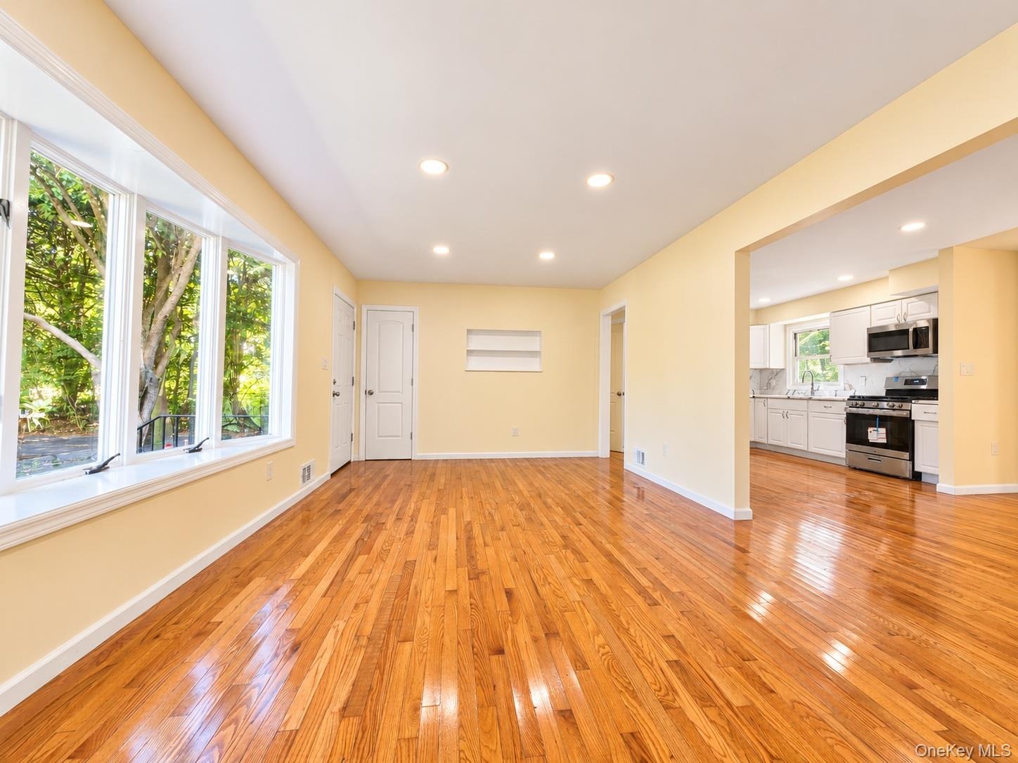 Clover Dr, West Nyack, NY 10994 #1