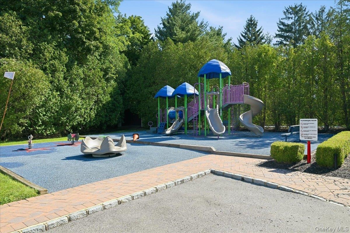 Villas Cir, Melville, NY 11747 #1
