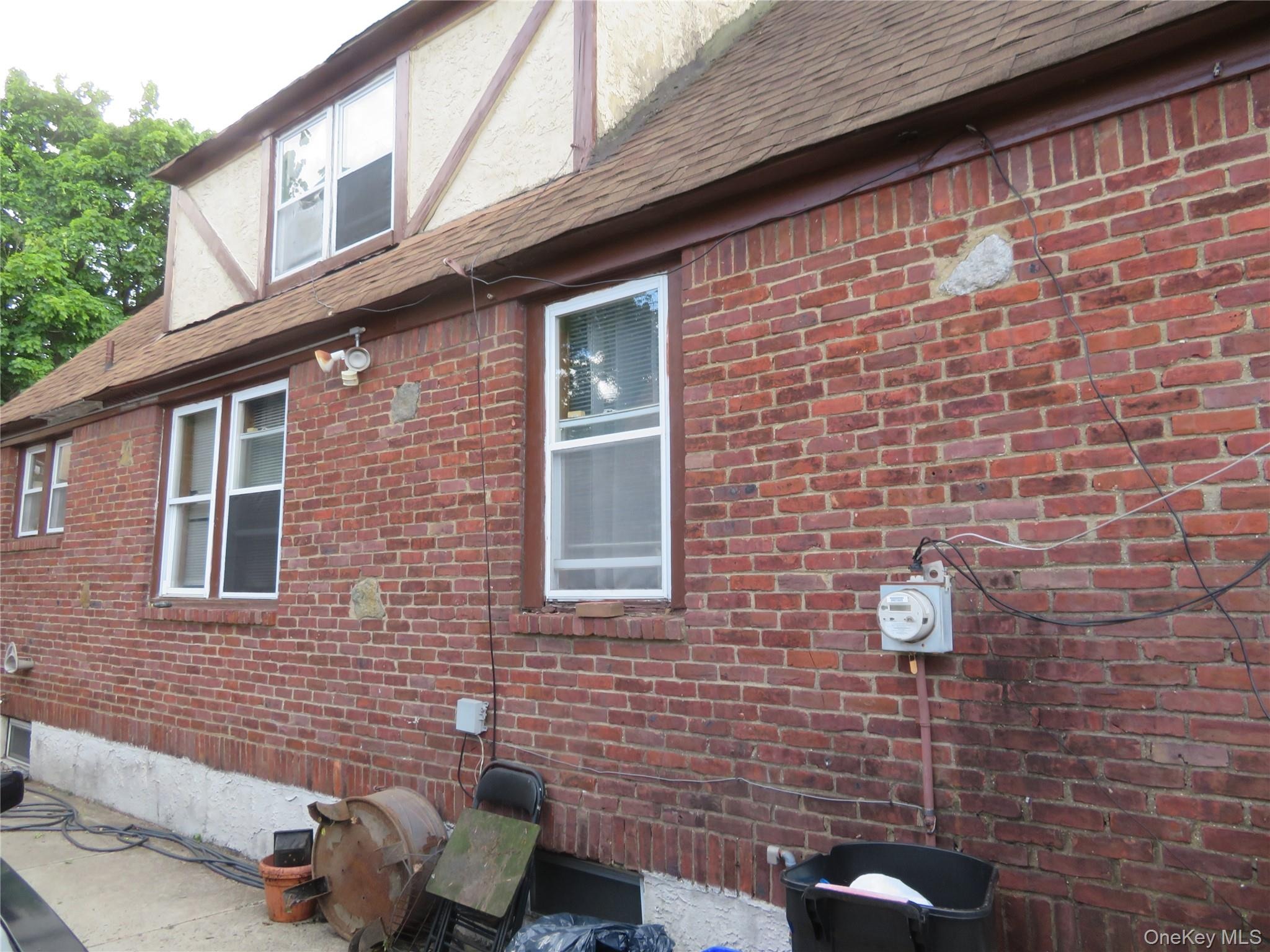 Wesley St, North Baldwin, NY 11510