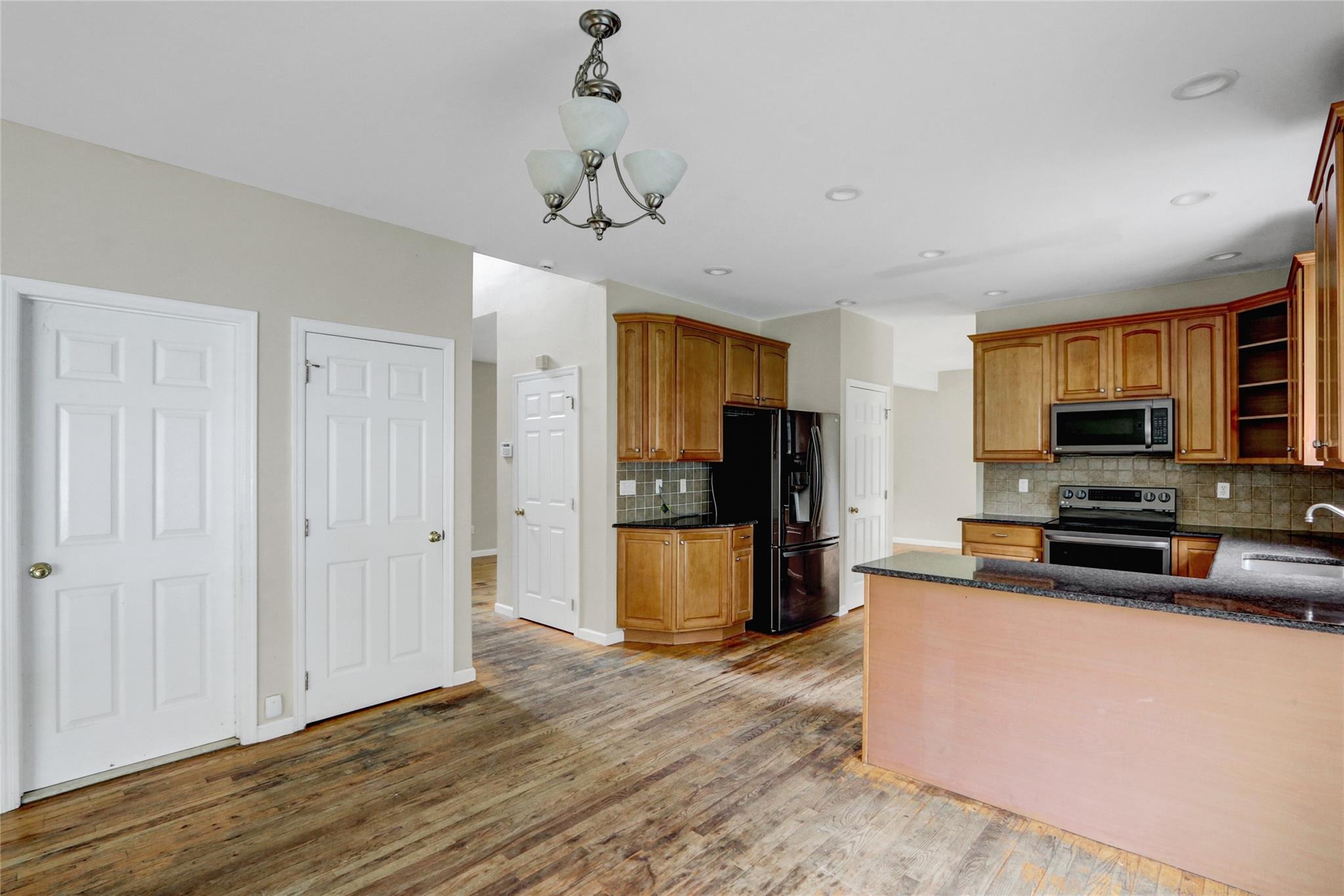Robinson Ave, Medford, NY 11763 #1