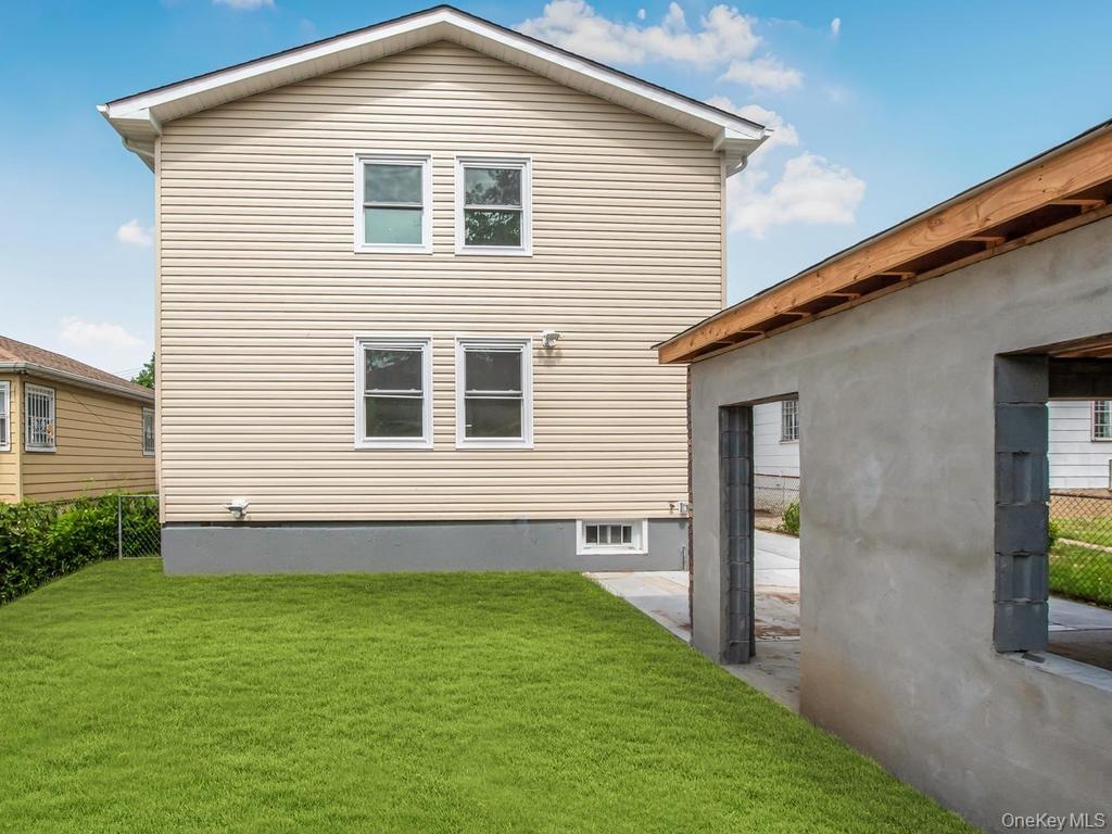 226th St, Laurelton, NY 11413 #1