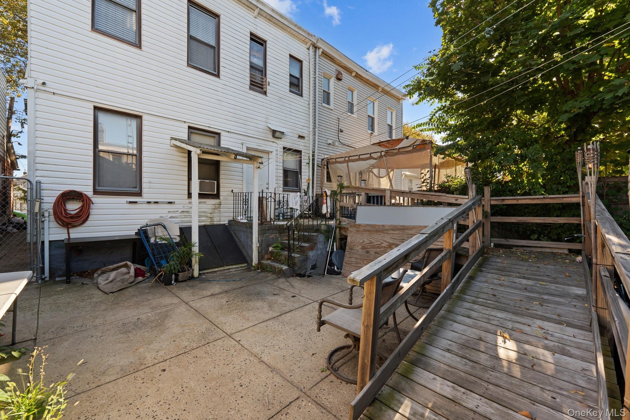 90th Ave, Richmond Hill, NY 11418 #1