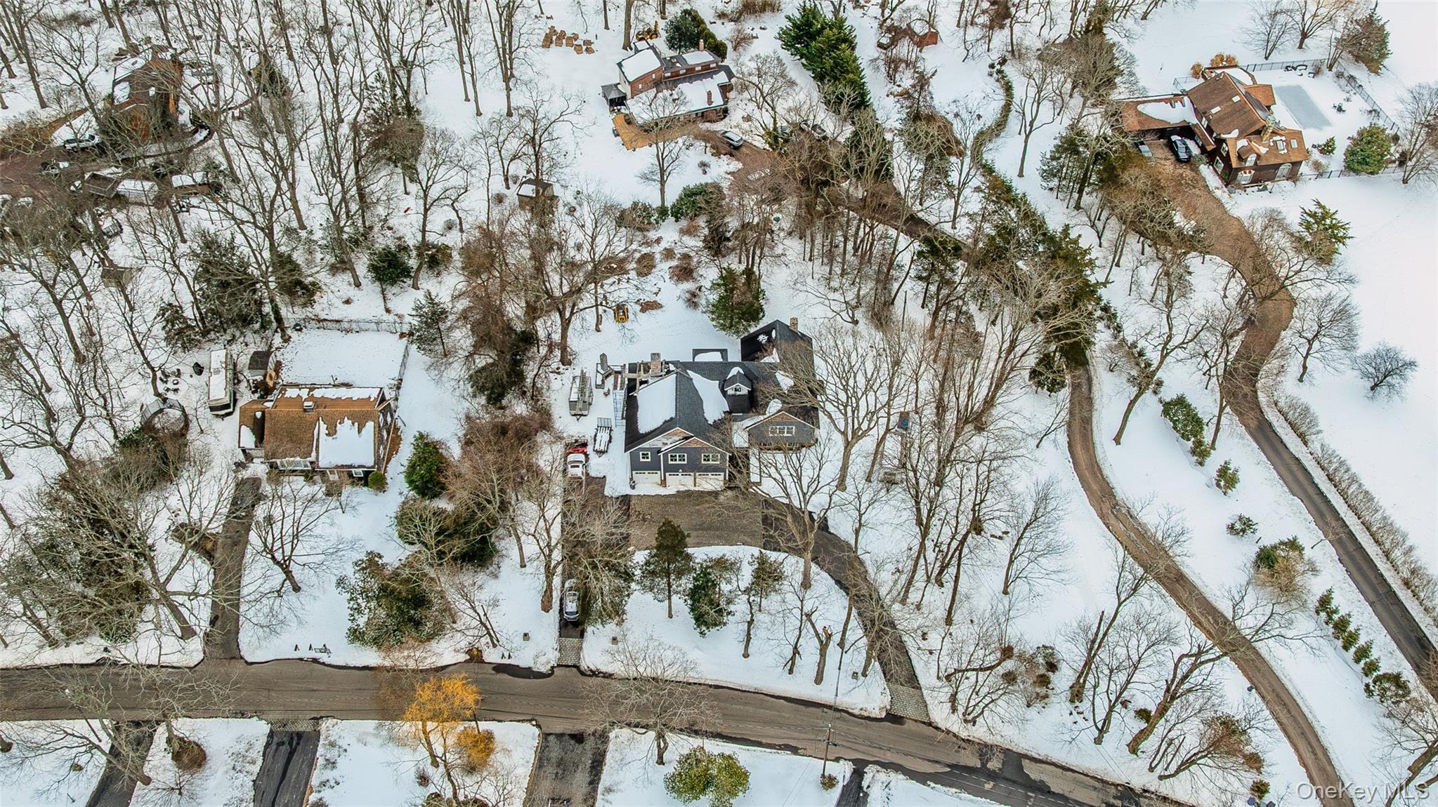 Valentine Rd, Shoreham, NY 11786