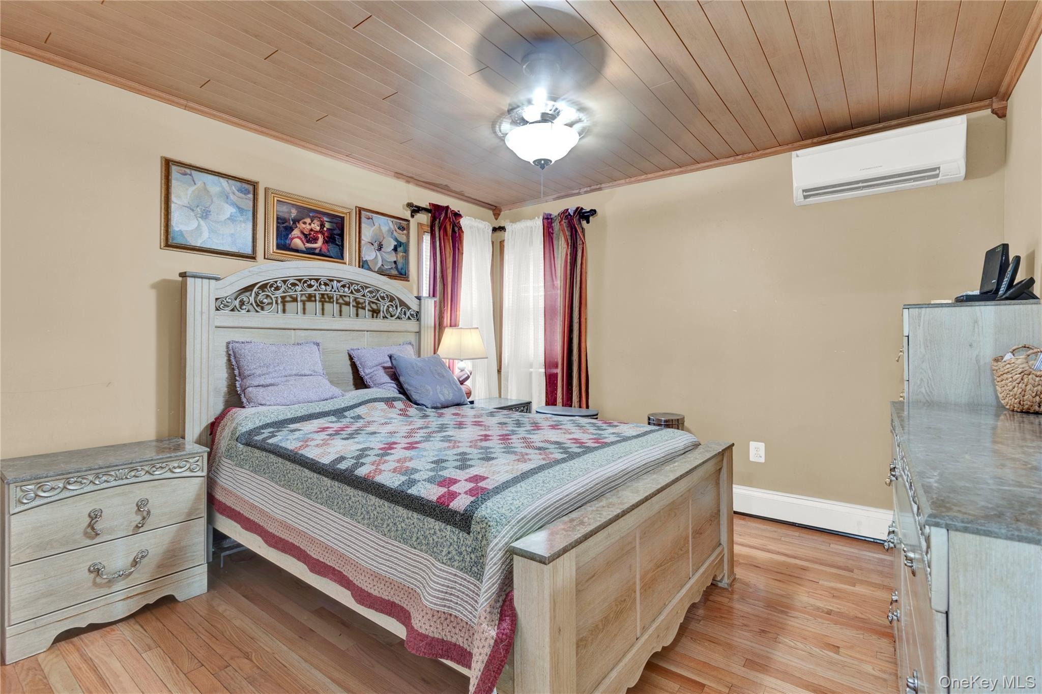 Cottage Blvd, Hicksville, NY 11801 #1