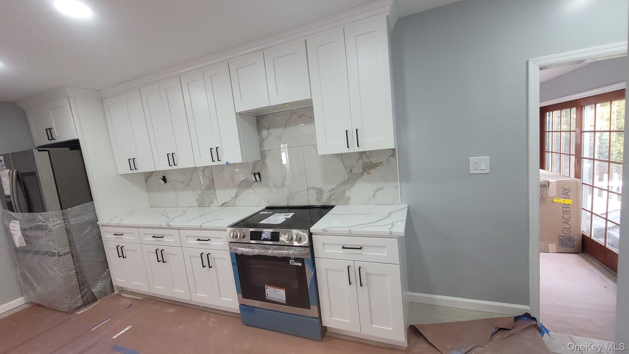Dee Pl, Huntington Station, NY 11746 #1