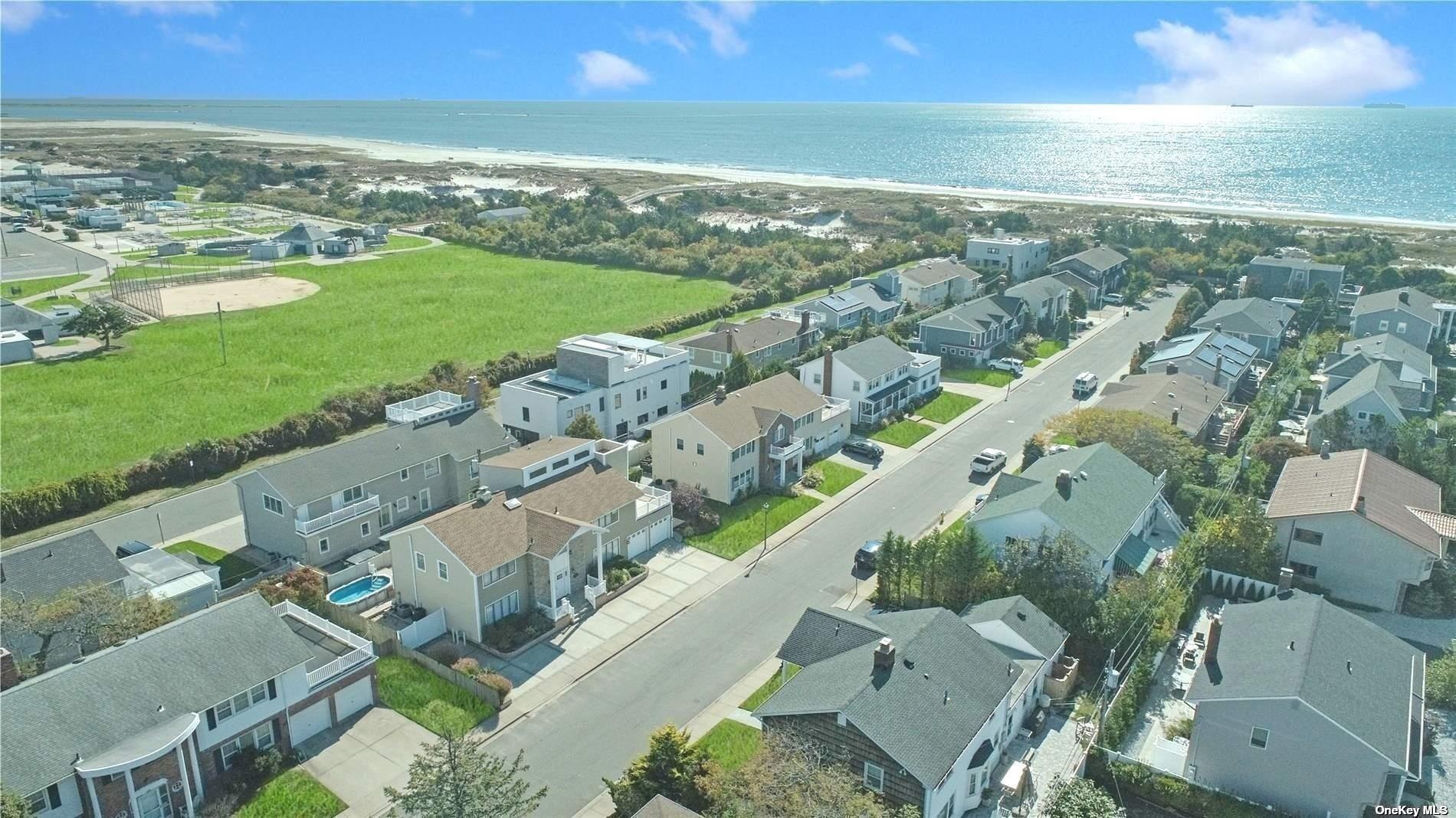 Kensington St, Lido Beach, NY 11561 #1