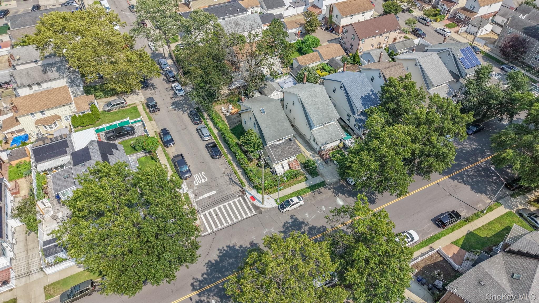 Winchester Blvd, Queens Village, NY 11428
