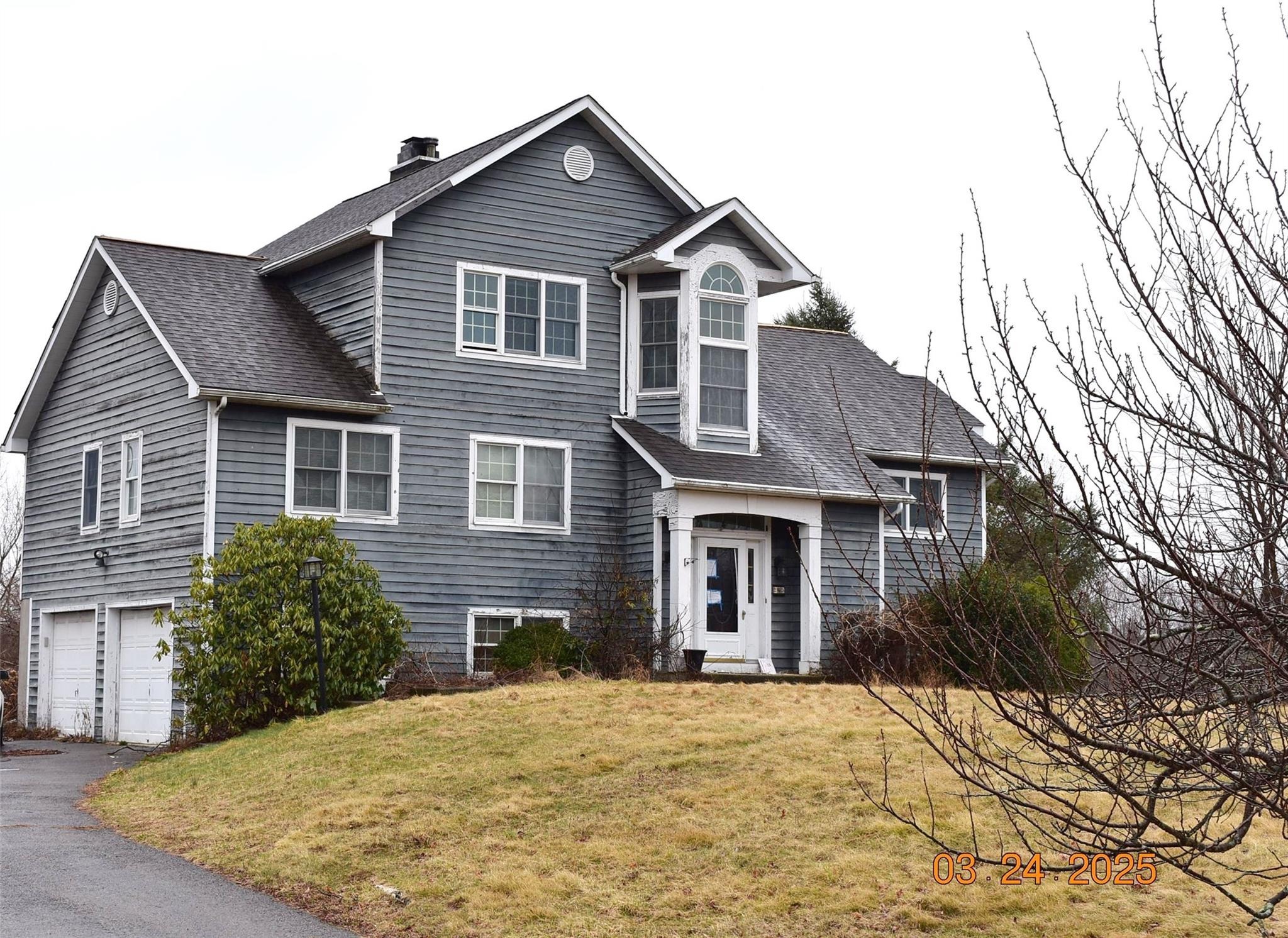 Windsor Rd, Fishkill, NY 12524