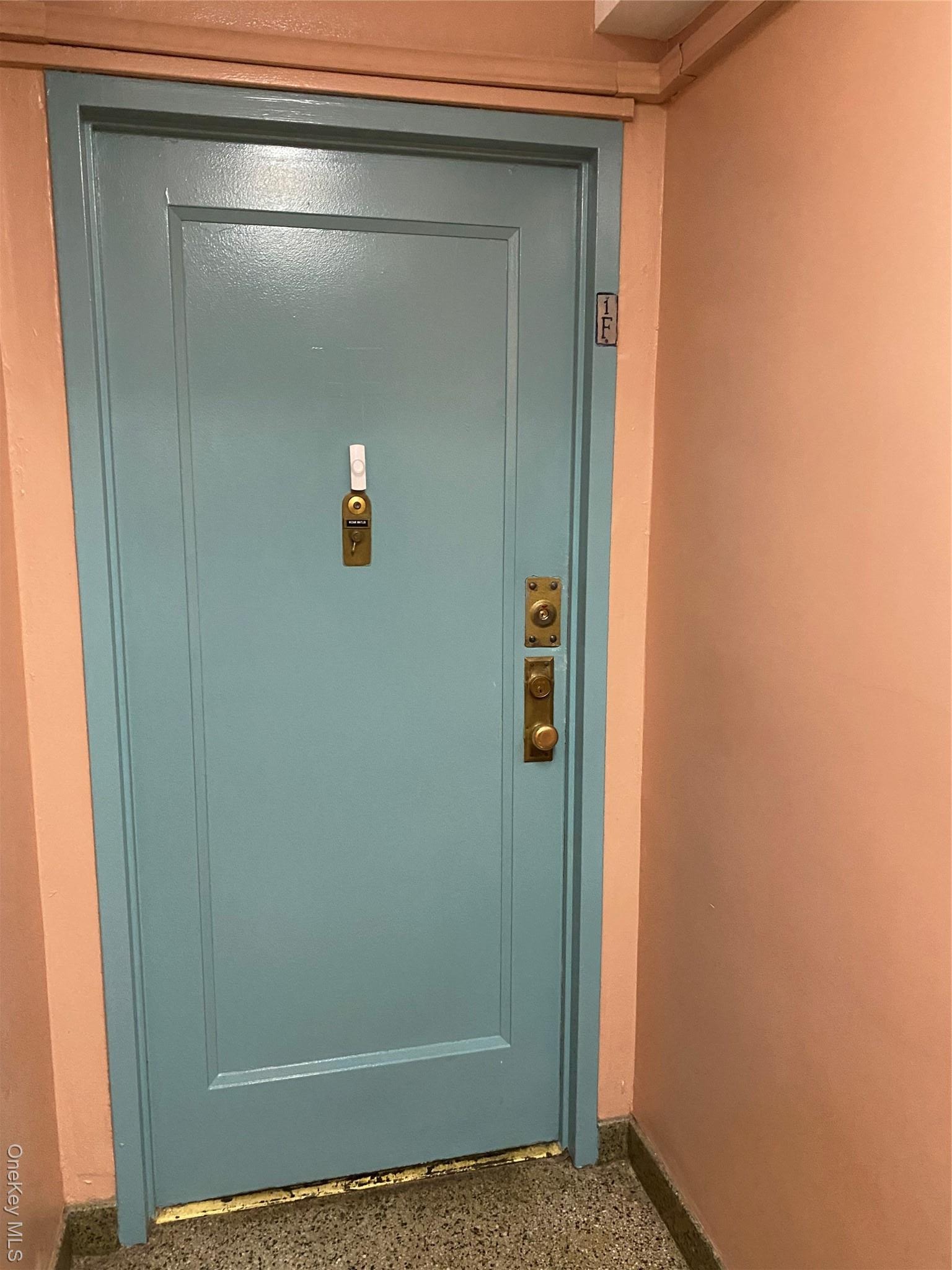 West Ave, Bronx, NY 10462