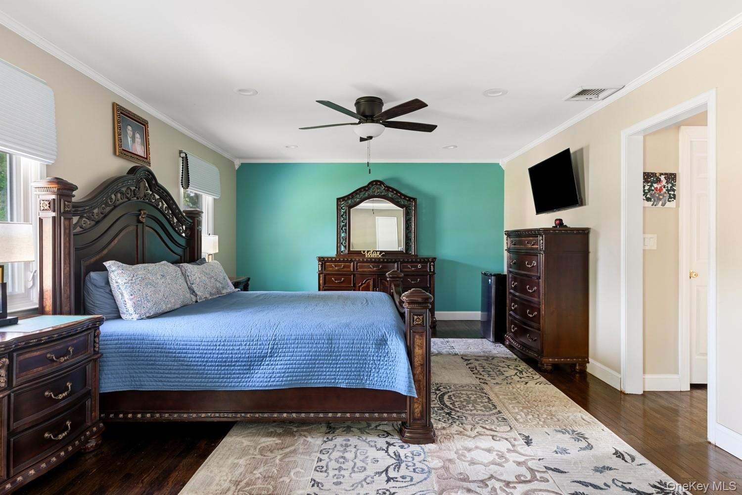 Whispering Ct, Dix Hills, NY 11746 #1
