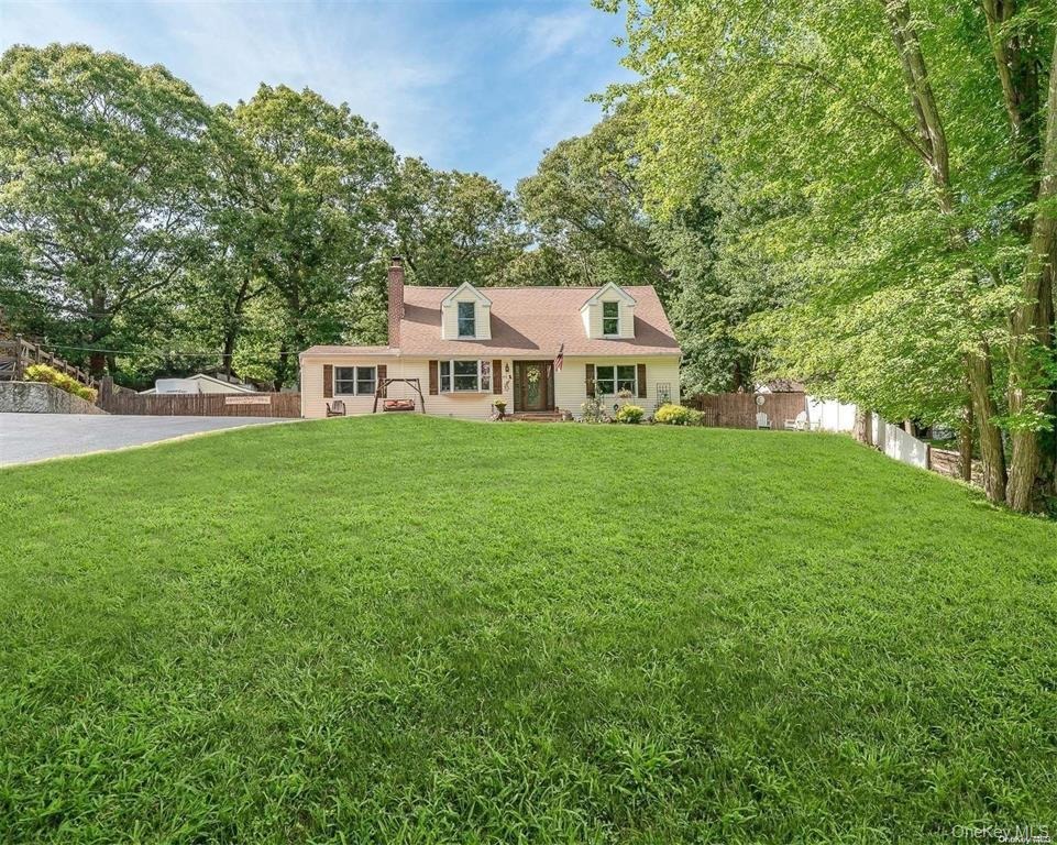 Croft Ln, Smithtown, NY 11787 #1