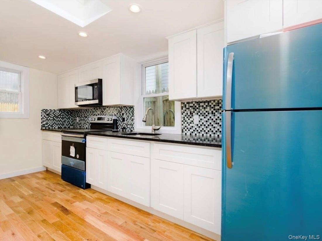 Cyrus Ave, Brooklyn, NY 11229