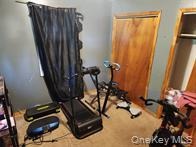 Mulford Pl, Hempstead, NY 11550