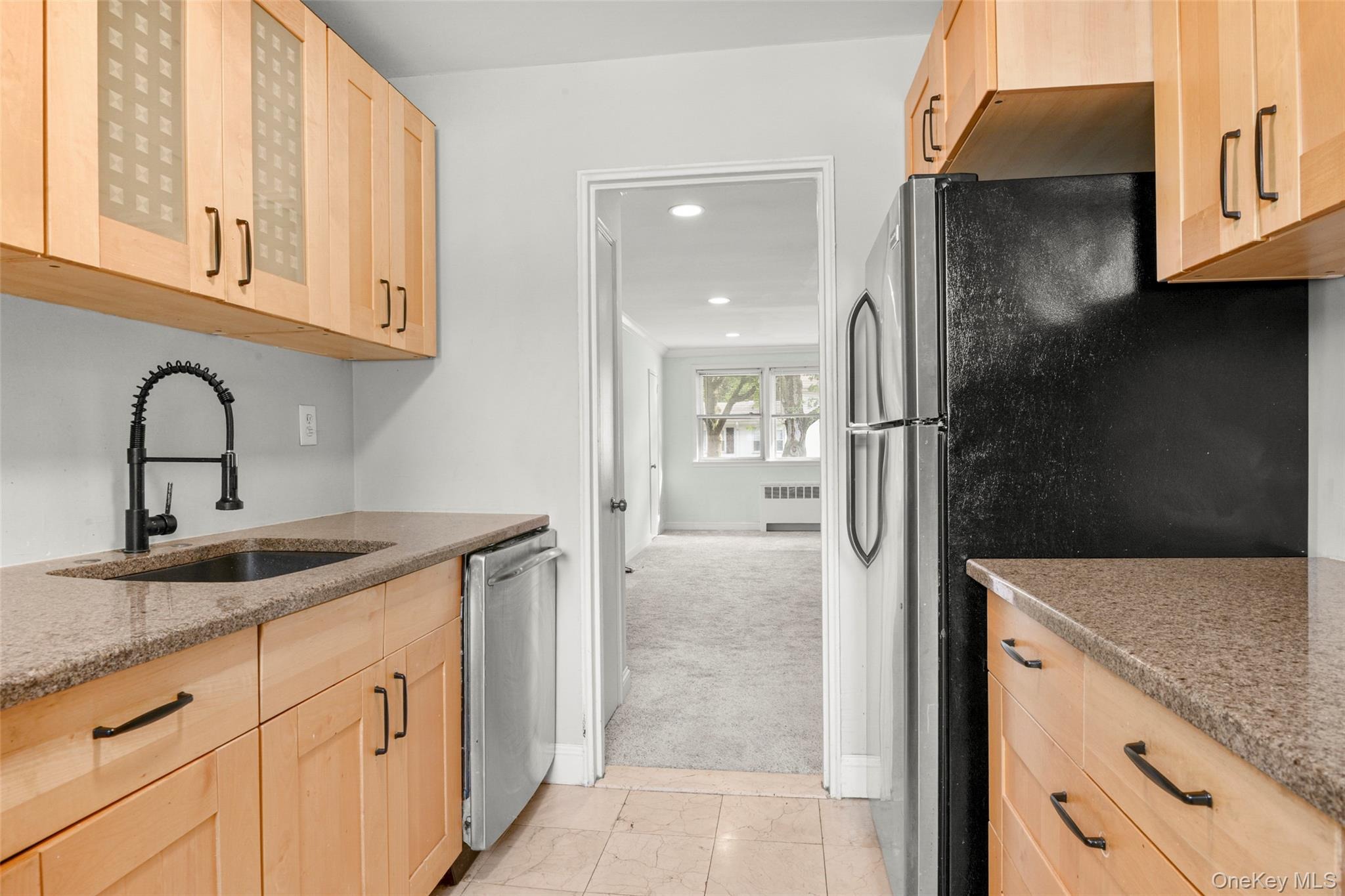 Avon Cir, Rye Brook, NY 10573 #1