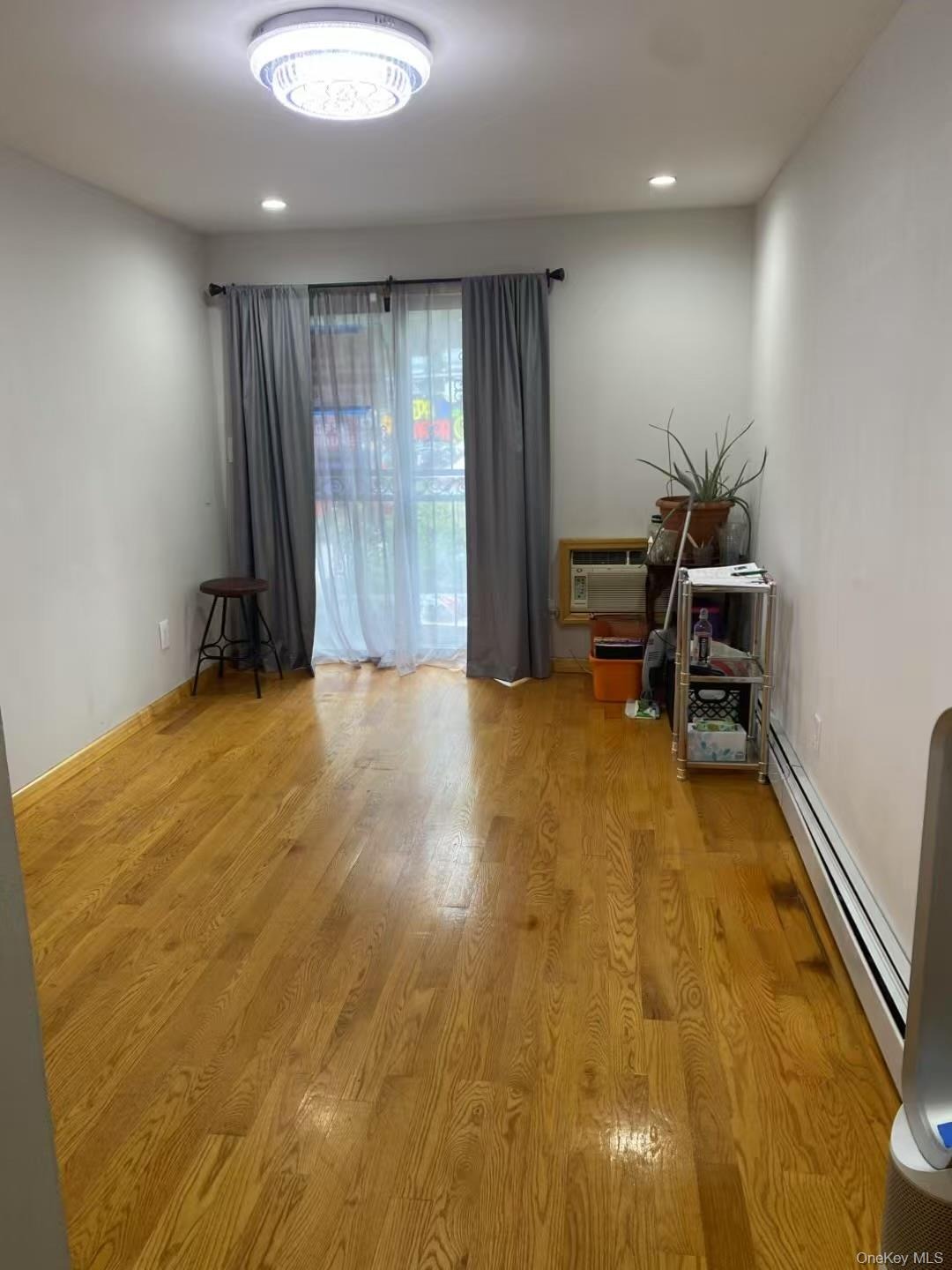 108th St, Corona, NY 11368
