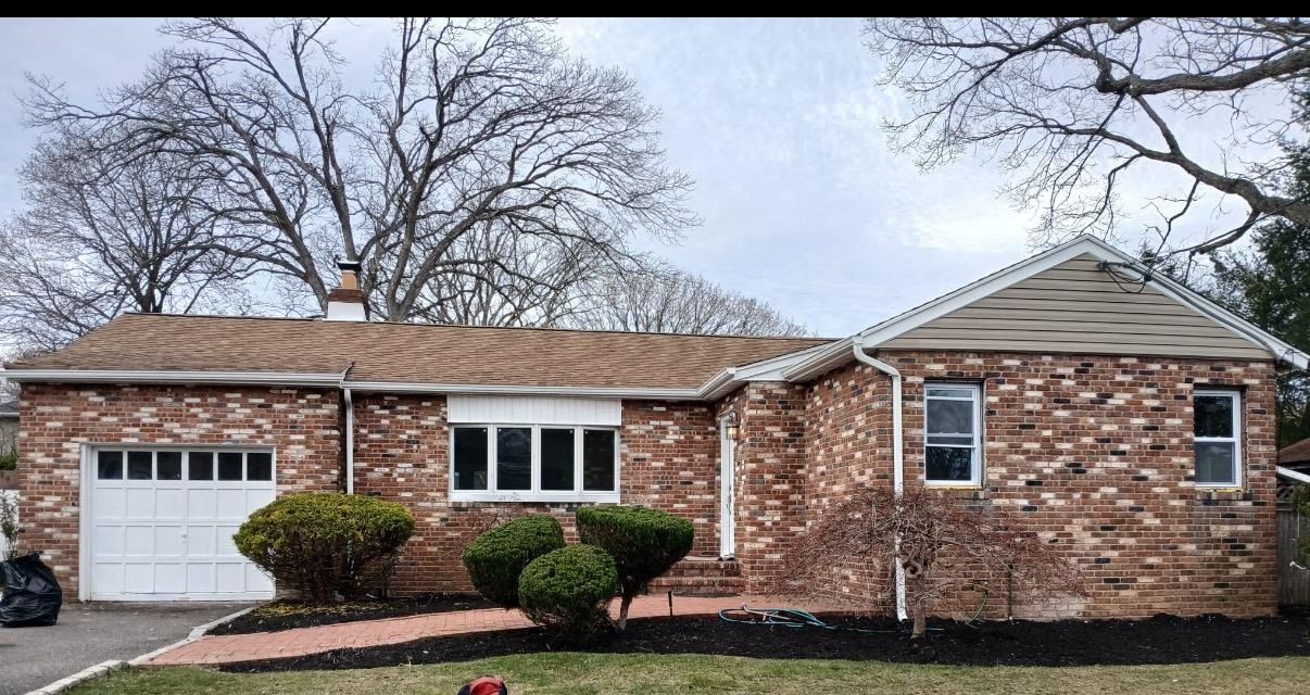 Ontario Ave, Massapequa, NY 11758