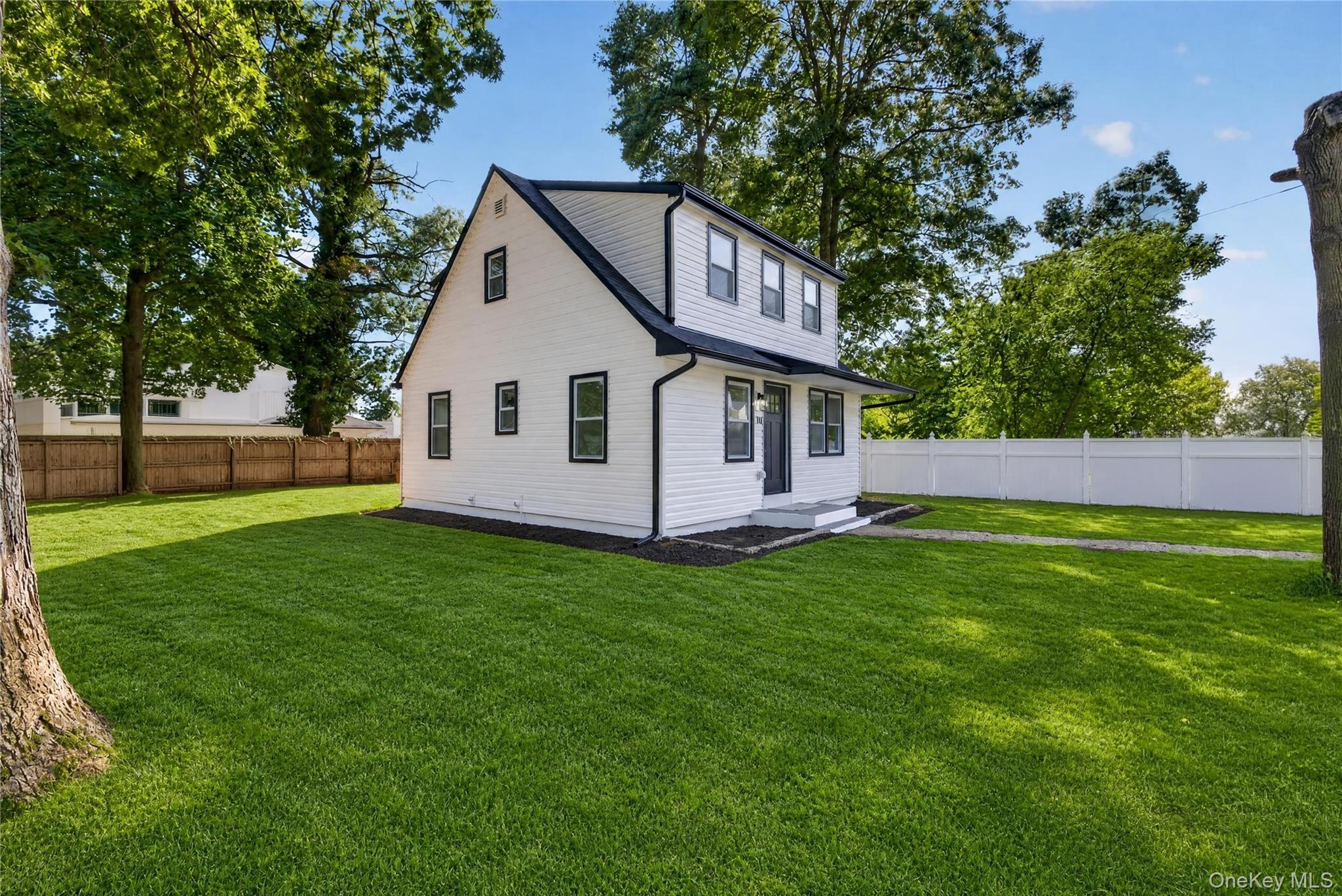 Harrison Dr, Shirley, NY 11967 #1