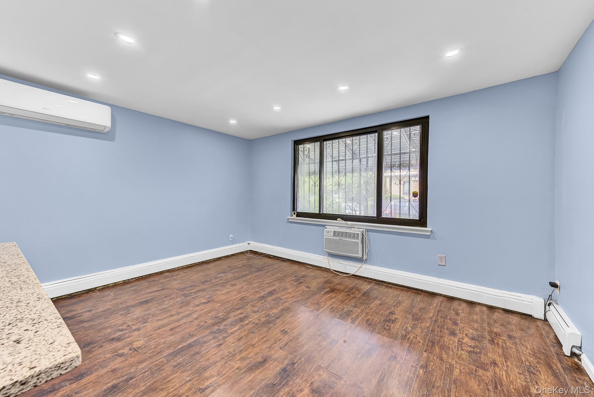 Autumn Ave, Brooklyn, NY 11208