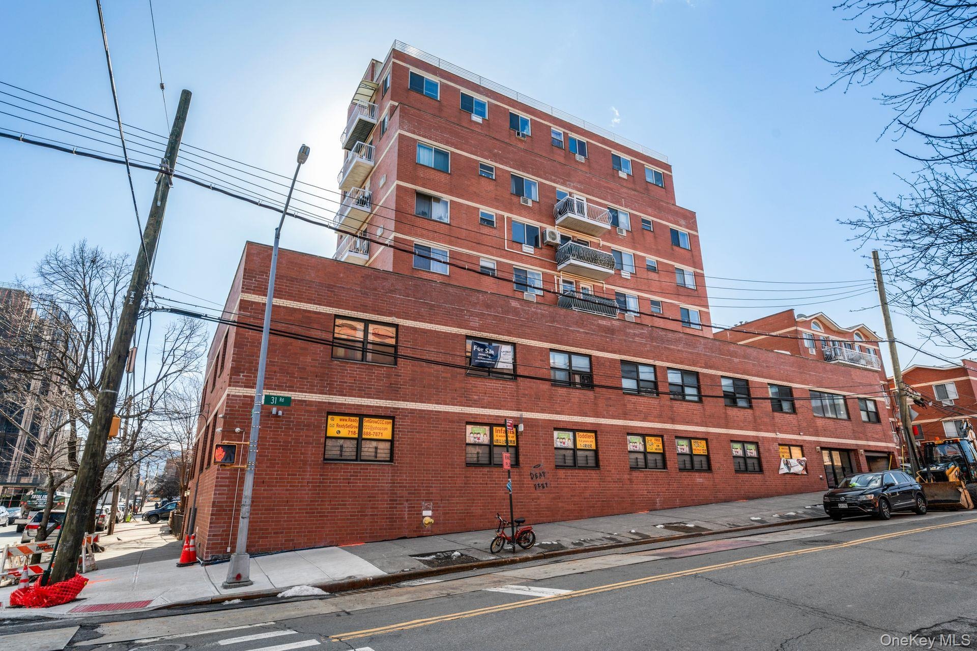31st Rd, Flushing, NY 11354