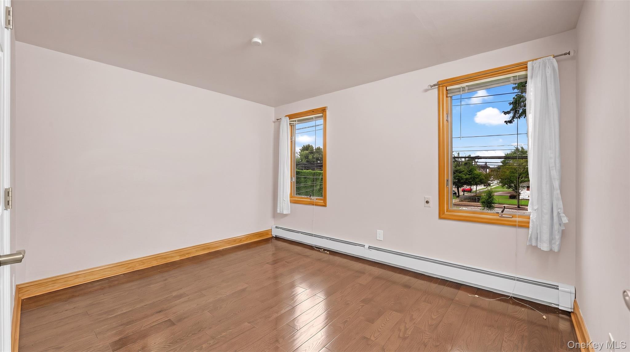 Andover Ln, Hicksville, NY 11801 #1