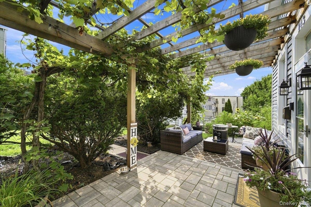 Oliver Ave, Yonkers, NY 10701