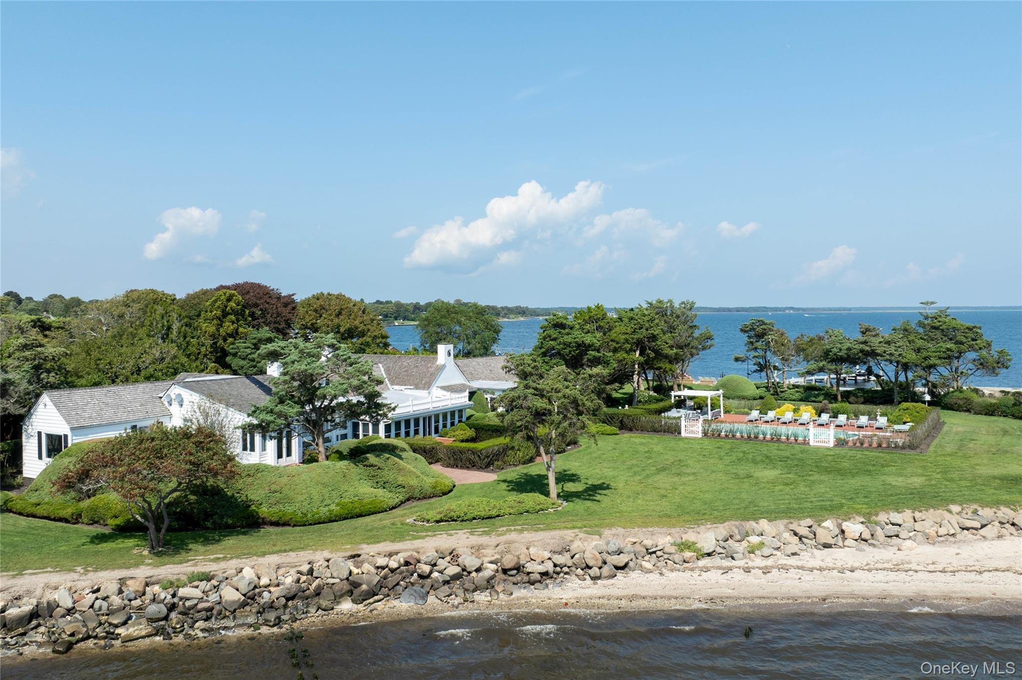 Point Rd, Bellport, NY 11713