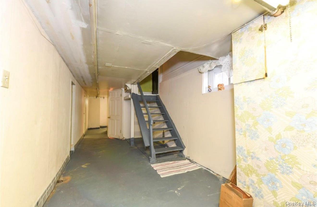 172nd St, Jamaica, NY 11432 #1