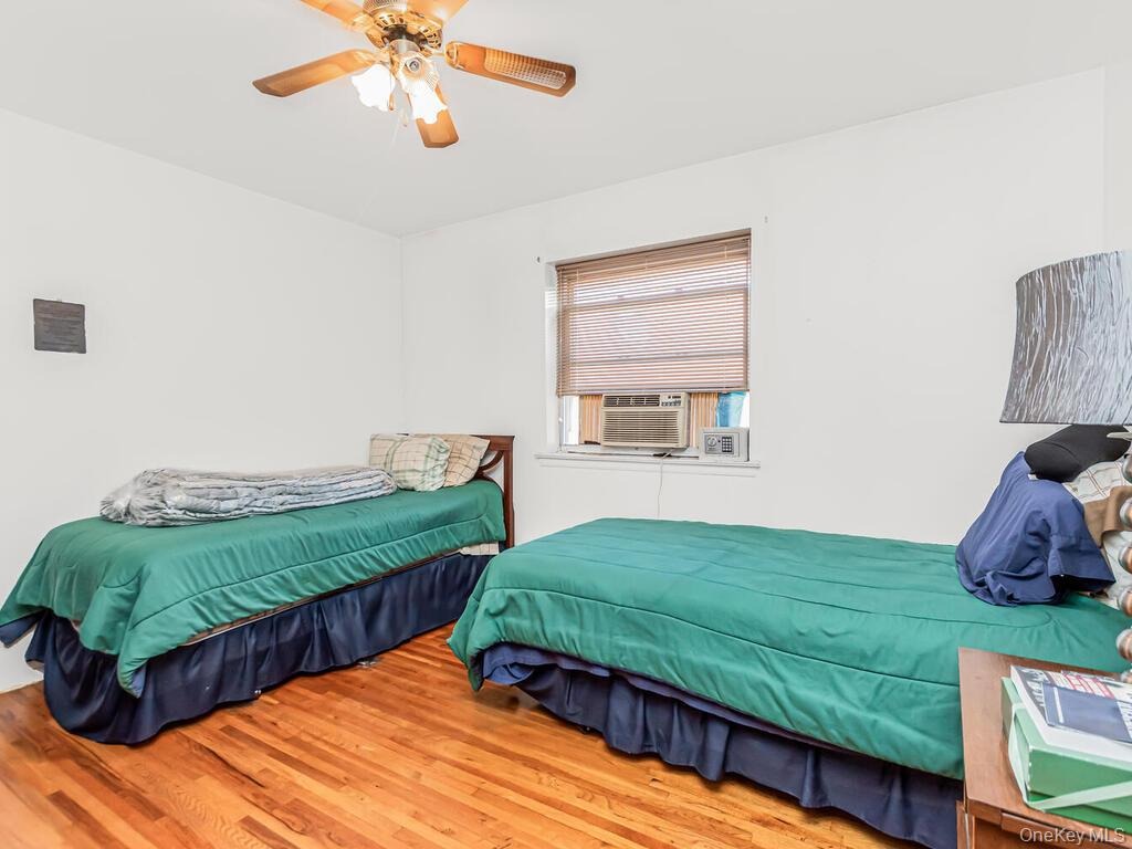 Edson Ave, Bronx, NY 10469 #1