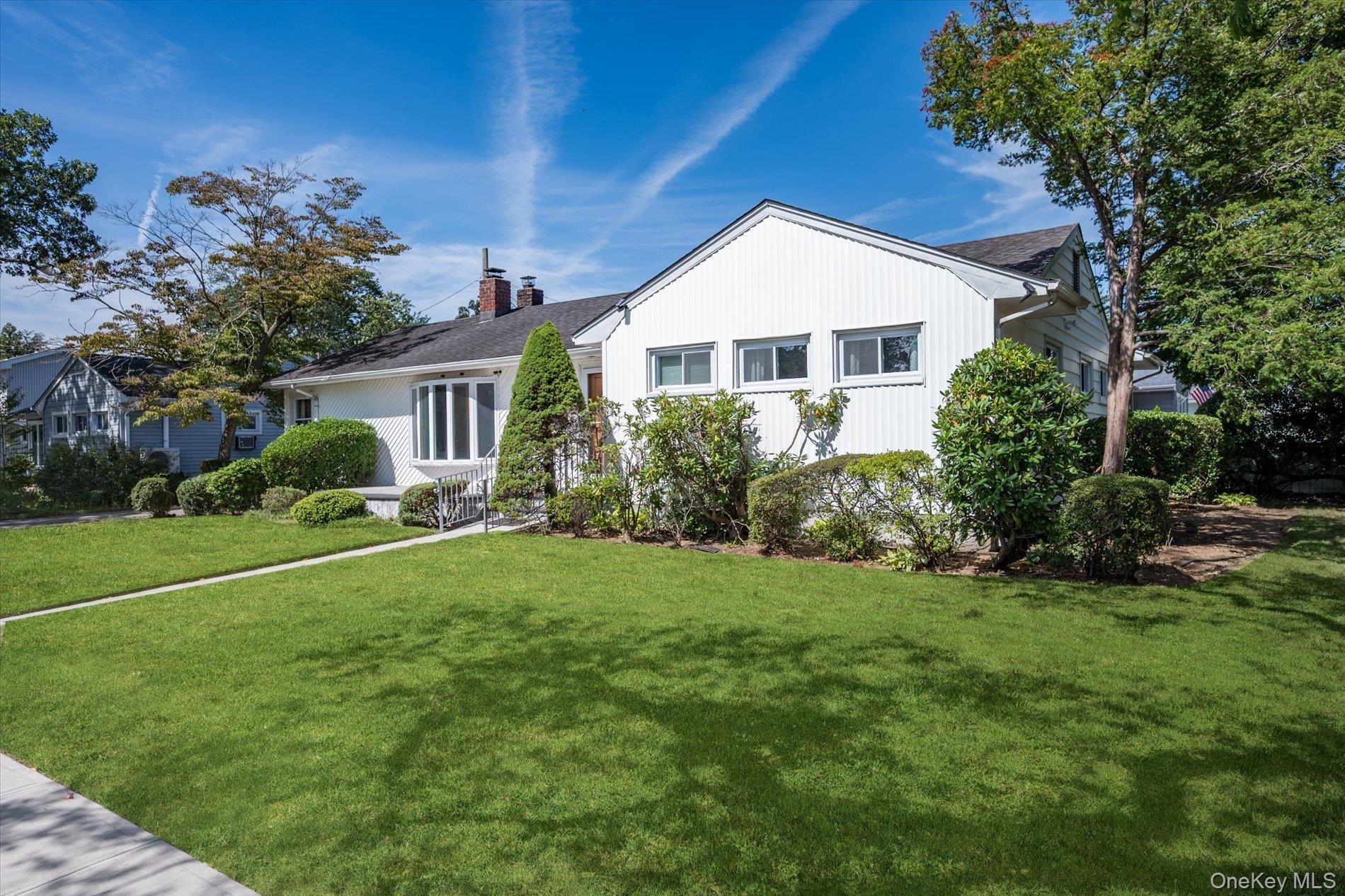 Prospect Ave, East Meadow, NY 11554