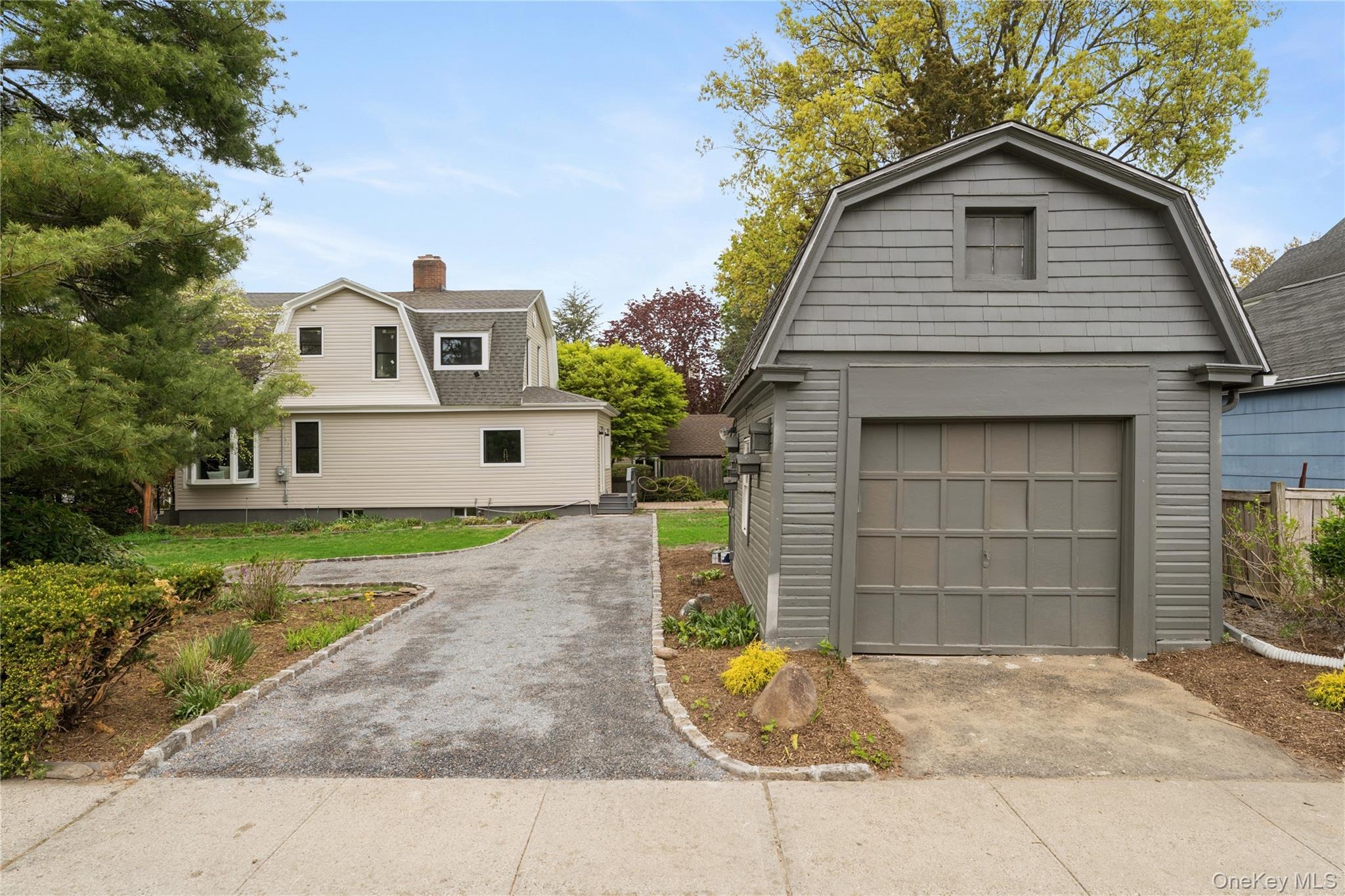 Mackey Ave, Port Washington, NY 11050