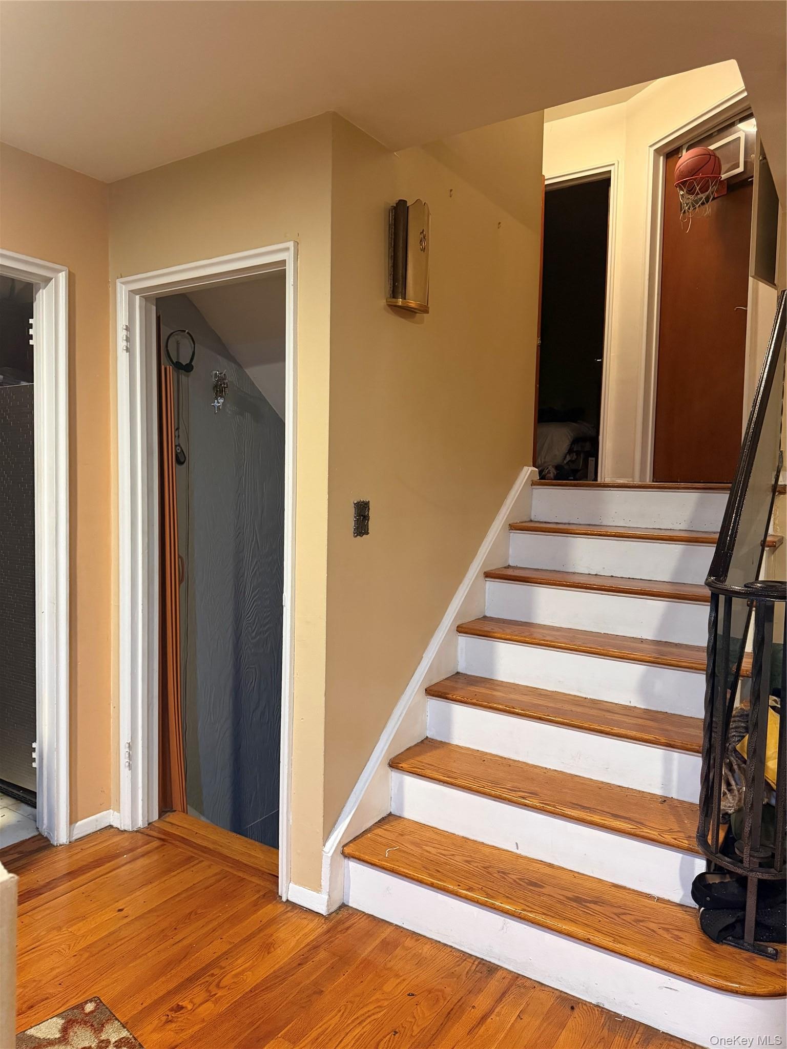 Briar Hill Dr, Yonkers, NY 10710