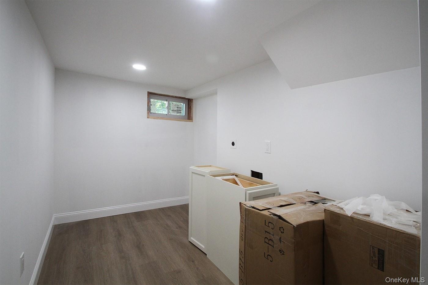 Eleanor Rd, Plainview, NY 11803 #1