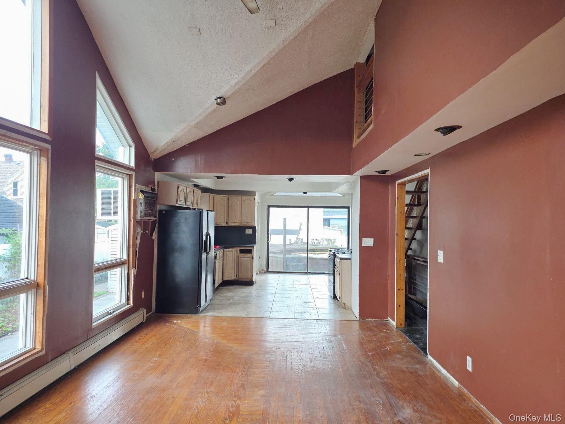 Gordon Pl, Freeport, NY 11520 #1
