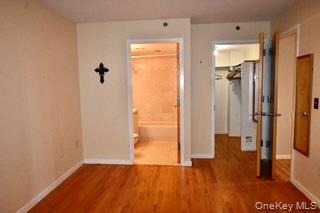 Grosvenor Ln, Richmond Hill, NY 11418 #1