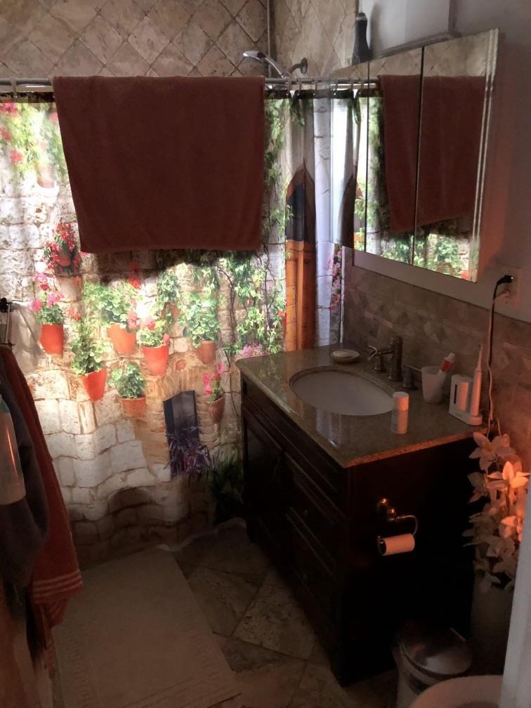 Clinton Ave, Maspeth, NY 11378 #1