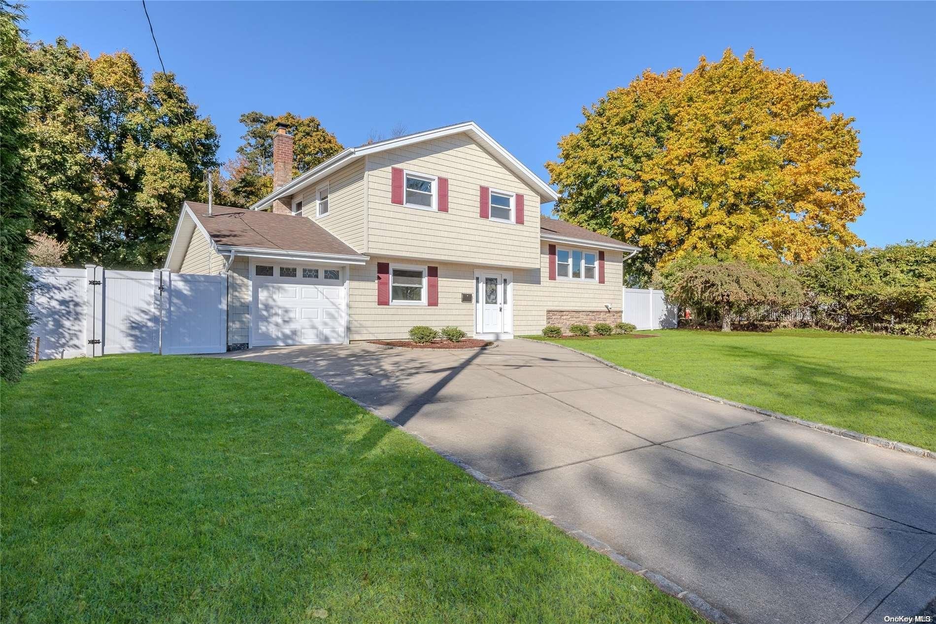Radburn Ln, Port Jefferson Station, NY 11776 #1