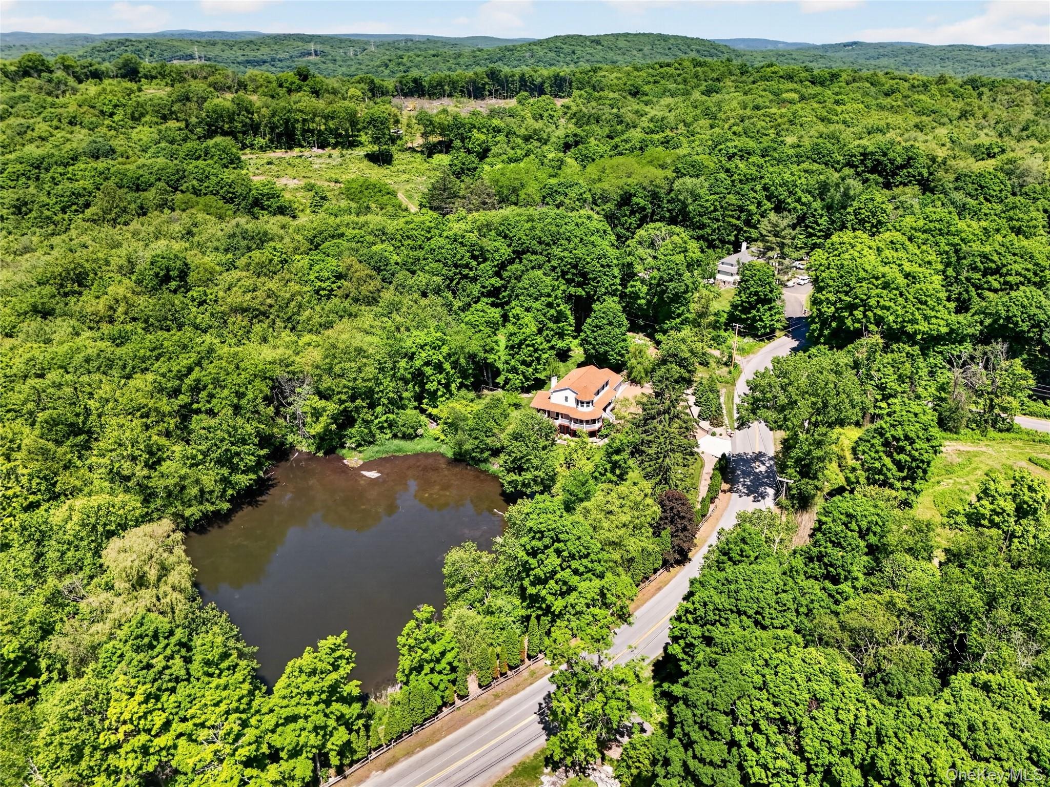Barrett Hill Rd, Mahopac, NY 10541