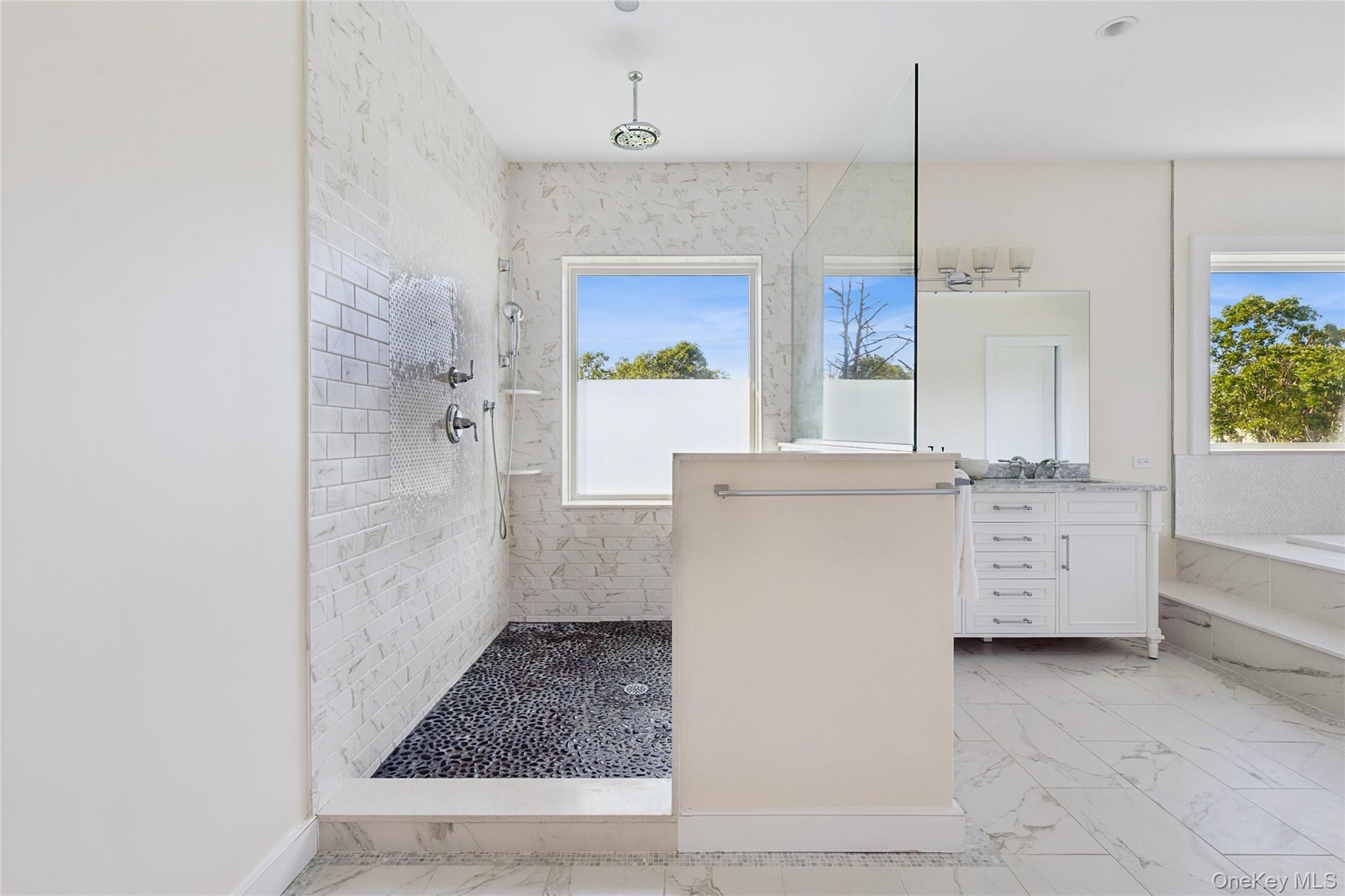 Old Canoe Place Rd, Southampton, NY 11968