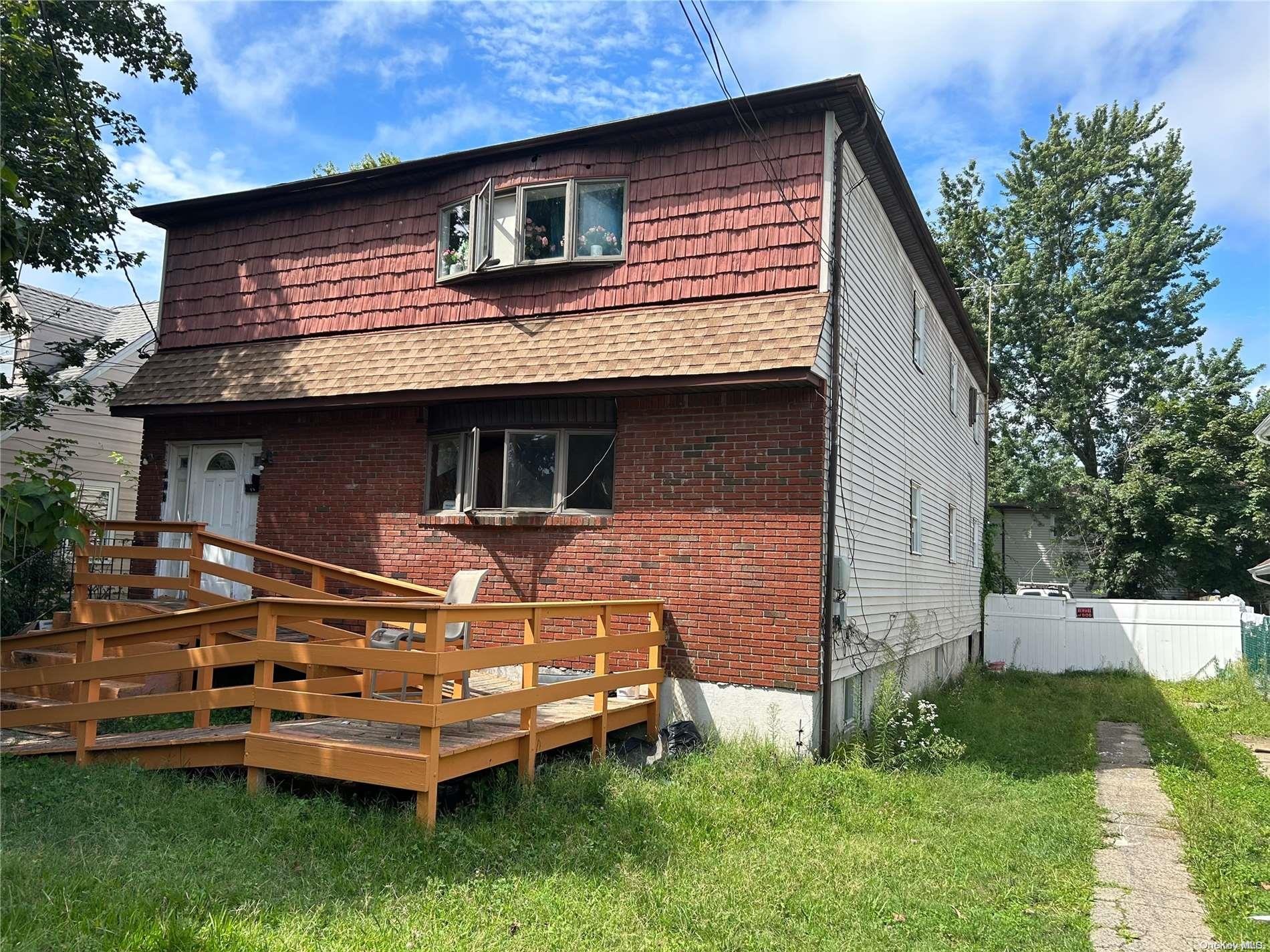 Roman Ave, Westbury, NY 11590 #1