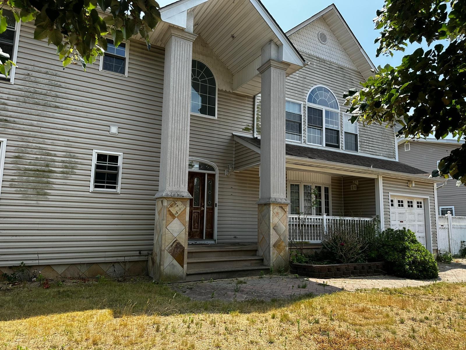 Brefni St, Amityville, NY 11701 #1
