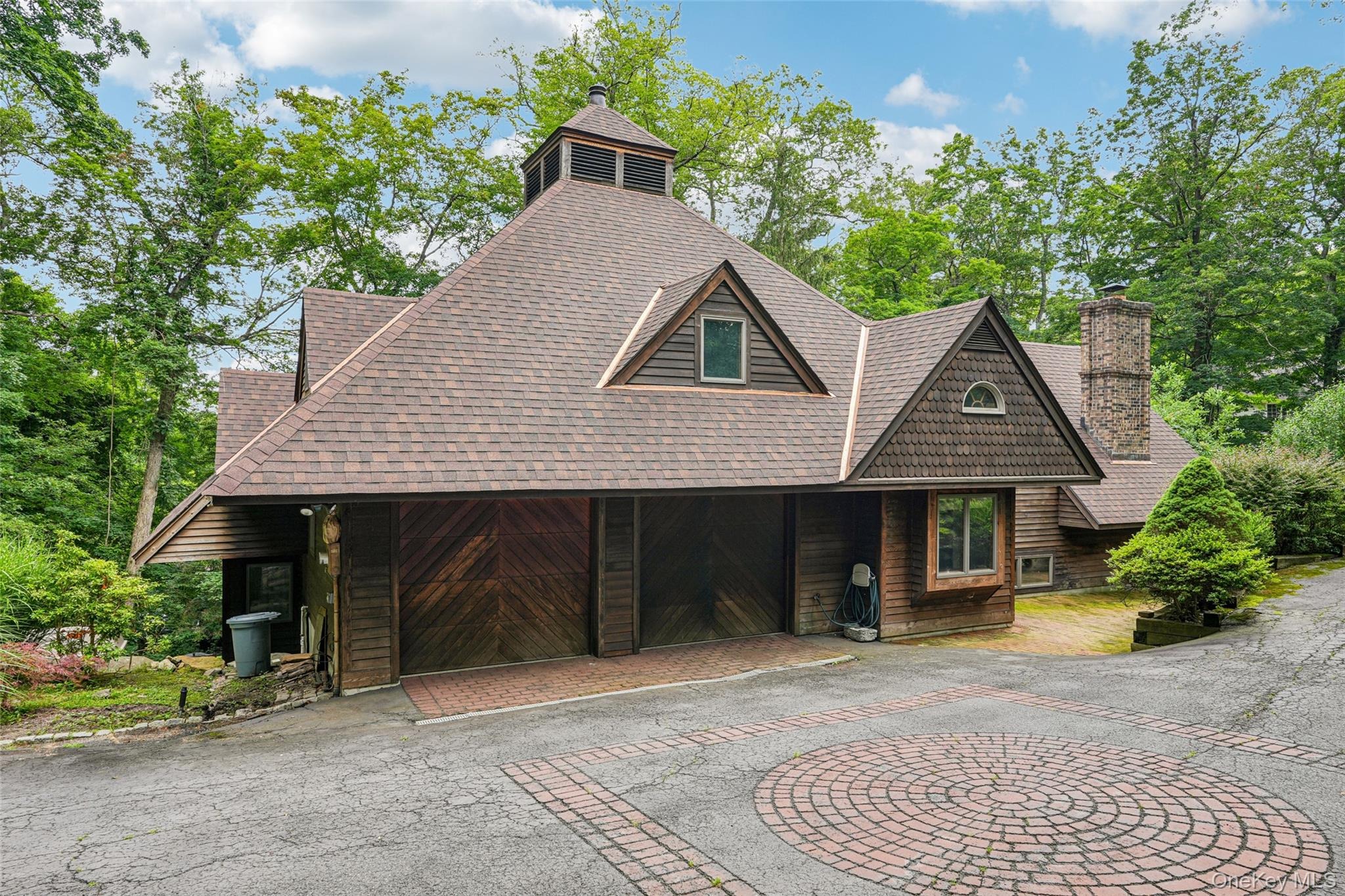 Lookout Rd, Tuxedo Park, NY 10987