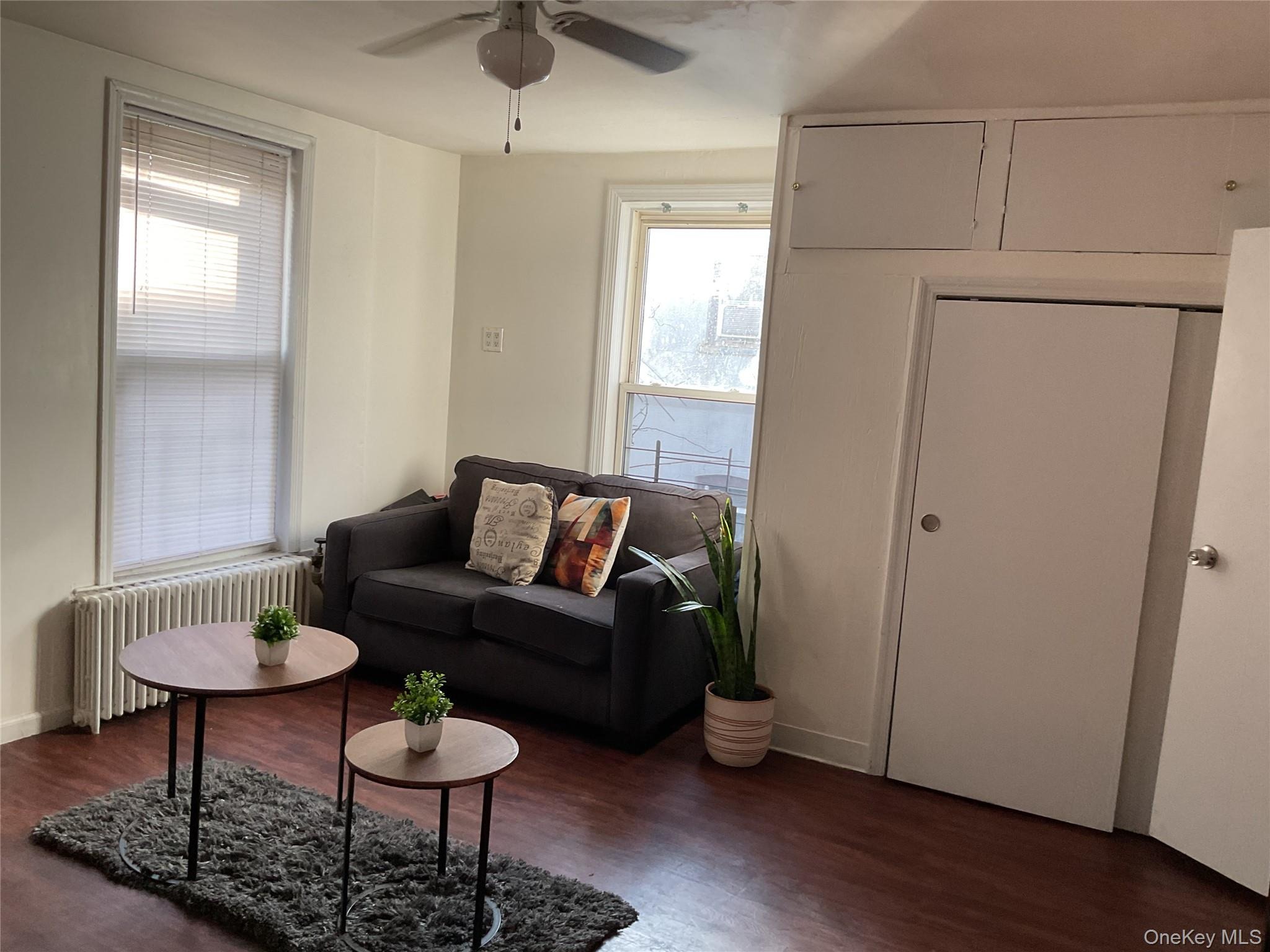 Forest Ave, Ridgewood, NY 11385