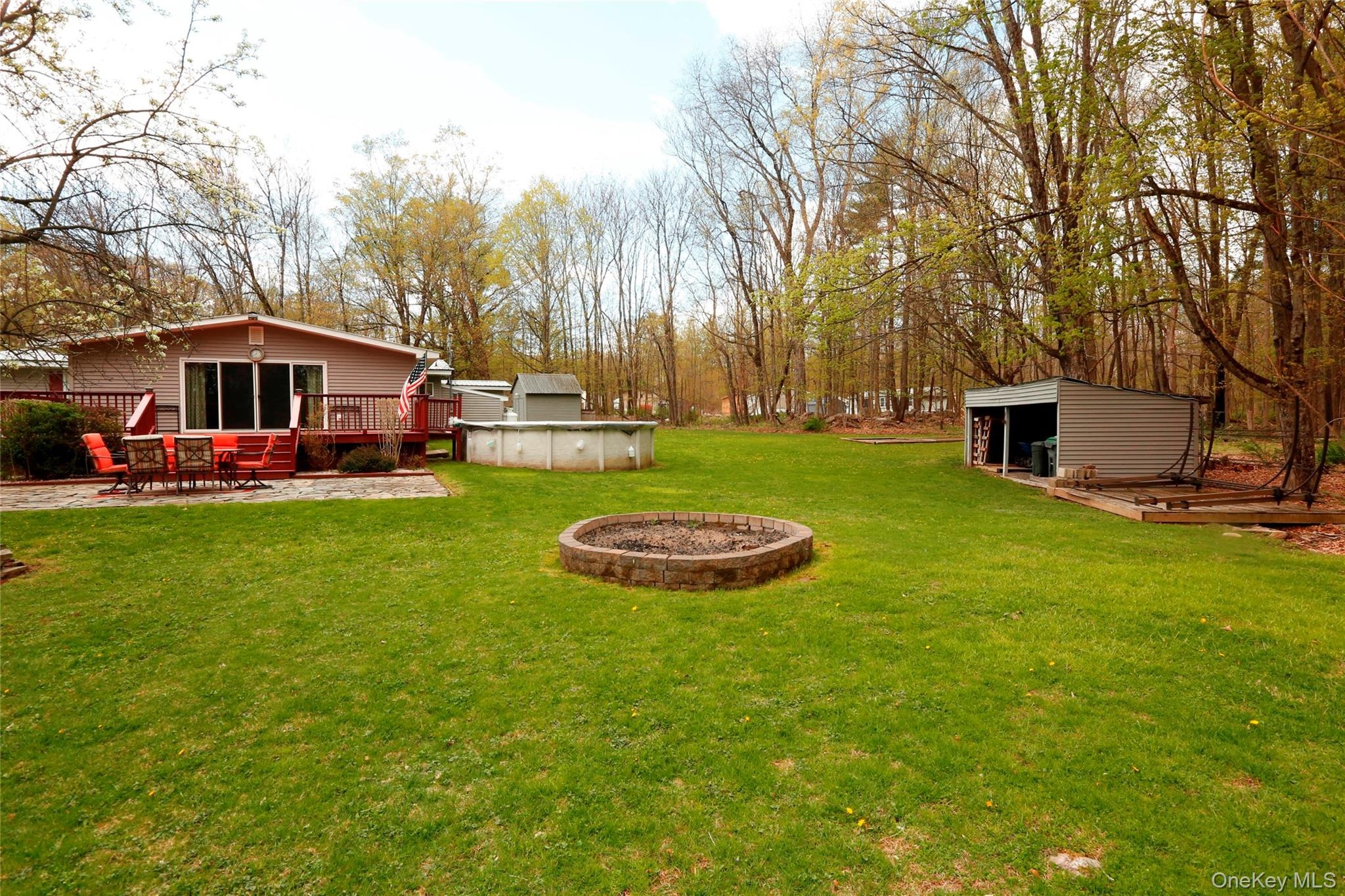 Granite Rd, Kerhonkson, NY 12446