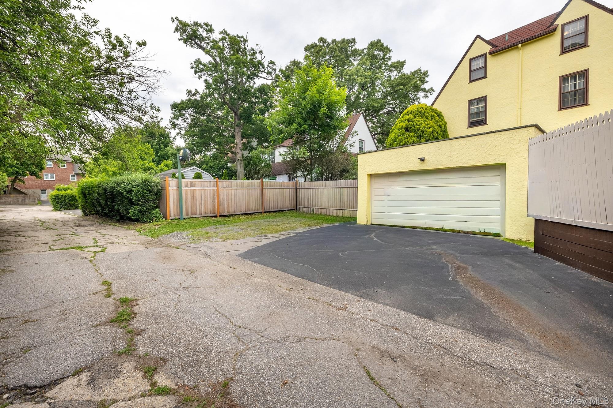 Glen Ave, Port Chester, NY 10573