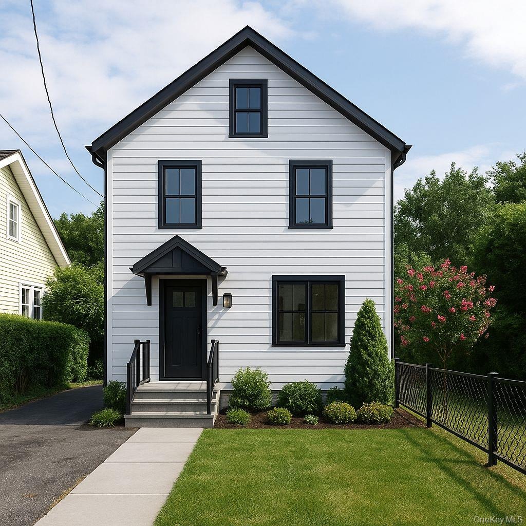 Columbia St, West Babylon, NY 11704